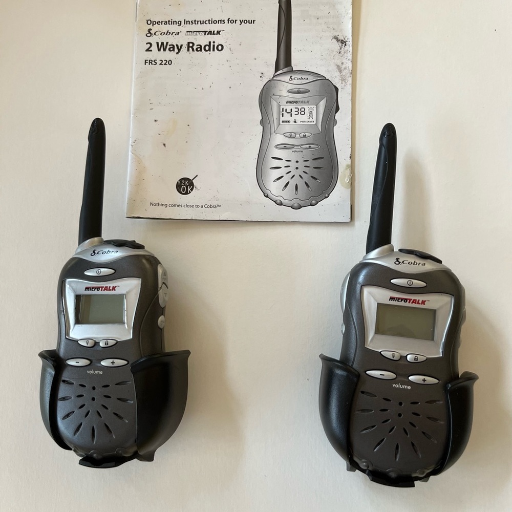 Cobra microTalk 2 way Radio